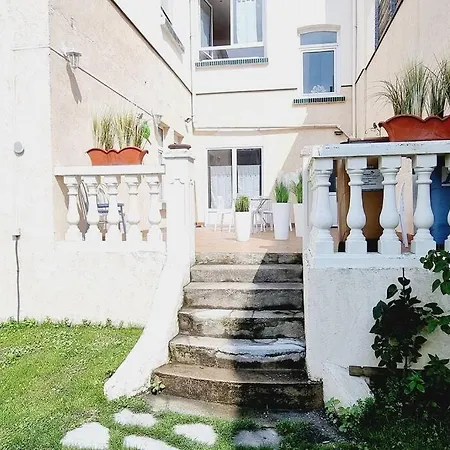 Marine*entre Et Jardin * Coudekerque-Branche